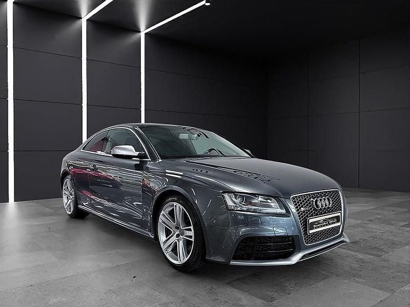 Begagnad Audi RS5 450 HK (330 kW) 2010 Grå (daytona grå, pearl effect) Sportkupé
