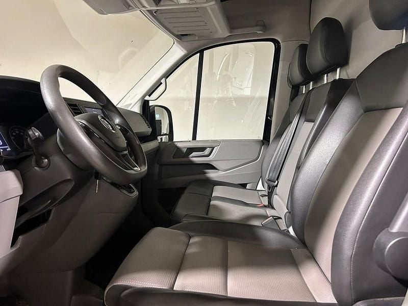 Begagnad VW Crafter 177 HK (130 kW) 2018 Svart Van