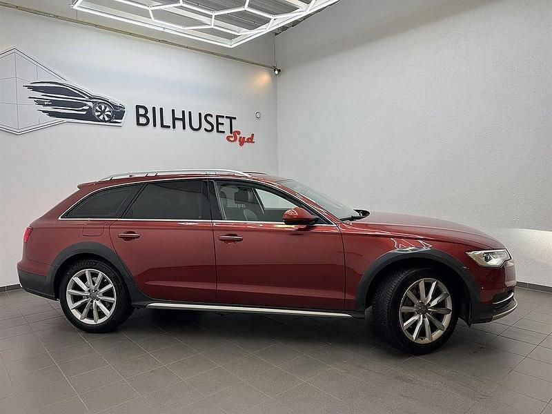 Begagnad Audi A6 Allroad 320 HK (235 kW) 2015 Röd Kombi