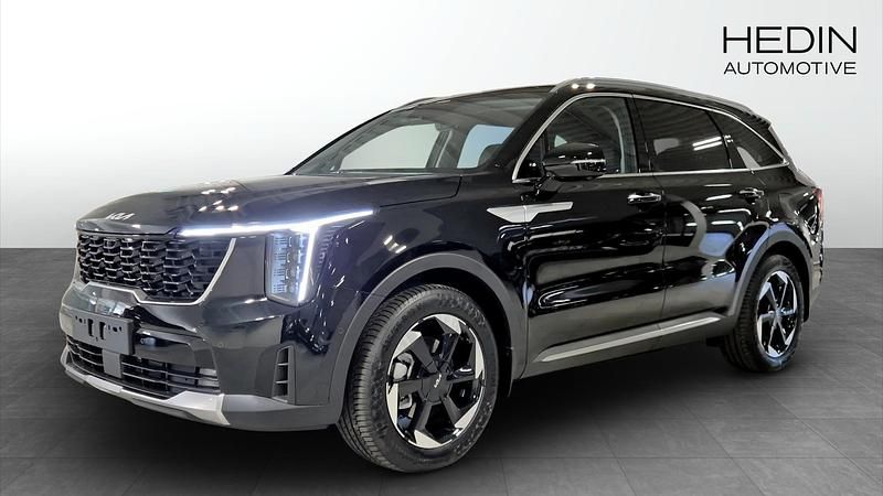 Svart (black) Ny 2025 Kia Sorento Advance SUV | 624 900 kr - Bild 1/4