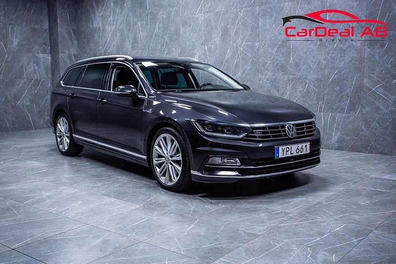 Mörkgrå Begagnad 2017 VW Passat GTS Kombi | 218 800 kr (Lite dyr) - Bild 1/4