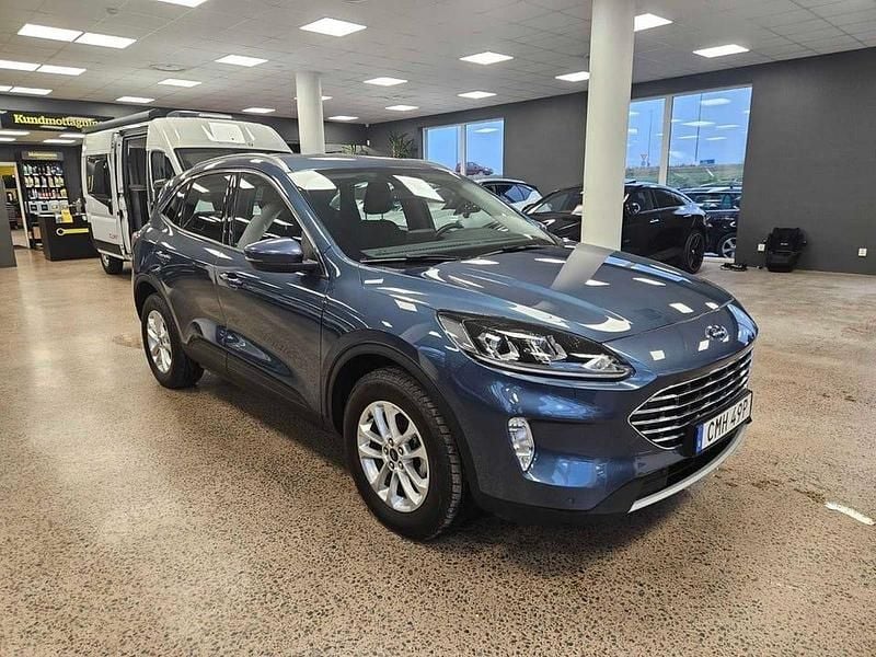 Blå Begagnad 2022 Ford Kuga Titanium SUV | 239 900 kr (Superpris) - Bild 1/4