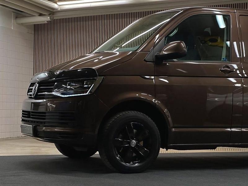 Begagnad VW T6 150 HK (110 kW) 2017 Brun (cheastnut brown metallic) Van