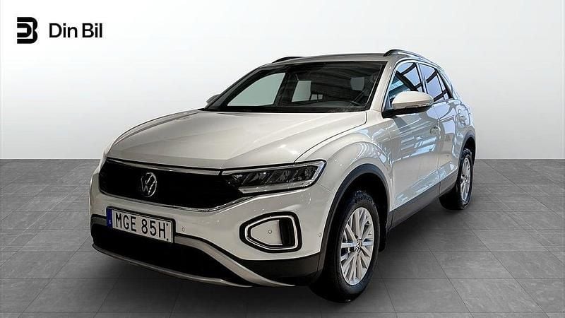 Pure white Begagnad 2023 VW T-Roc SUV | 264 900 kr (Bra pris) - Bild 1/4
