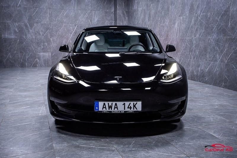 Begagnad Tesla Model 3 Long Range AWD 324 kW (441 HK) 2023 Svart Sedan
