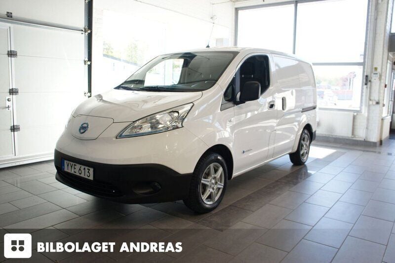 SÅLD Begagnad 2019 Nissan e-NV200 109 HK Van – 25466 Helsingborg