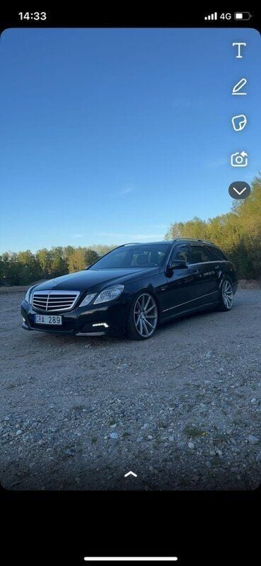 Svart Begagnad 2010 Mercedes E350 Kombi | 135 000 kr (Marknadspris) - Bild 1/4