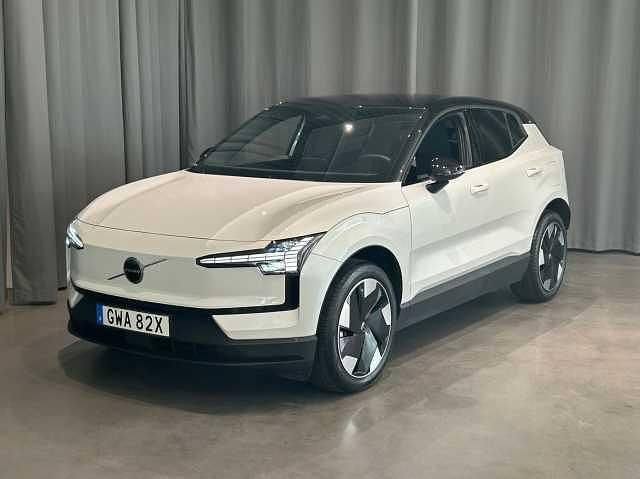 Begagnad Volvo EX30 Plus 202 kW (275 HK) 2024 Vit SUV