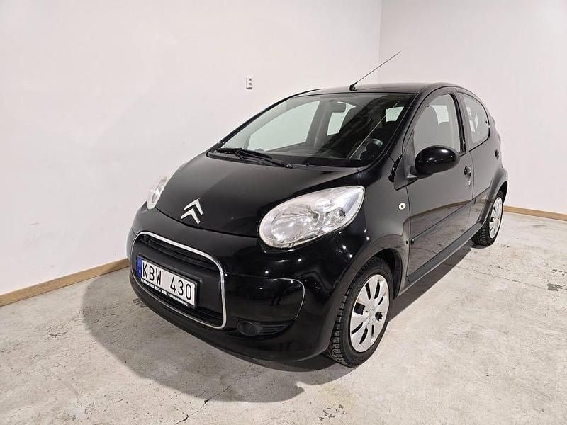 Begagnad Citroën C1 68 HK (50 kW) 2011 Svart Halvkombi