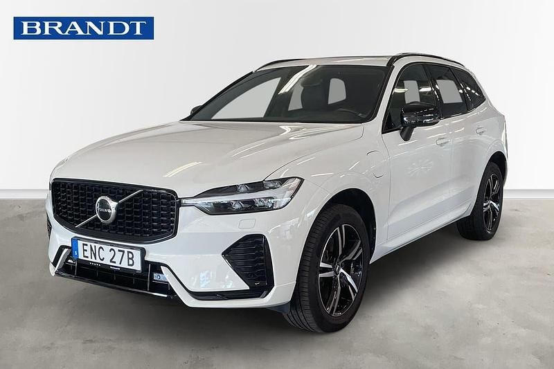 Vit Begagnad 2022 Volvo XC60 R-Design SUV | 459 900 kr (Lite dyr) - Bild 1/4