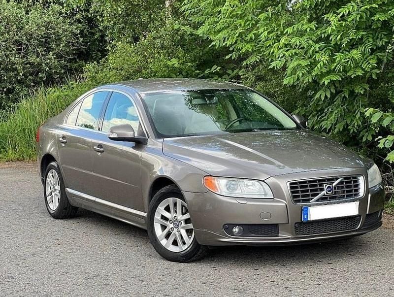 Begagnad 2007 Volvo S80 Sedan | 65 000 kr (Marknadspris) - Bild 1/4