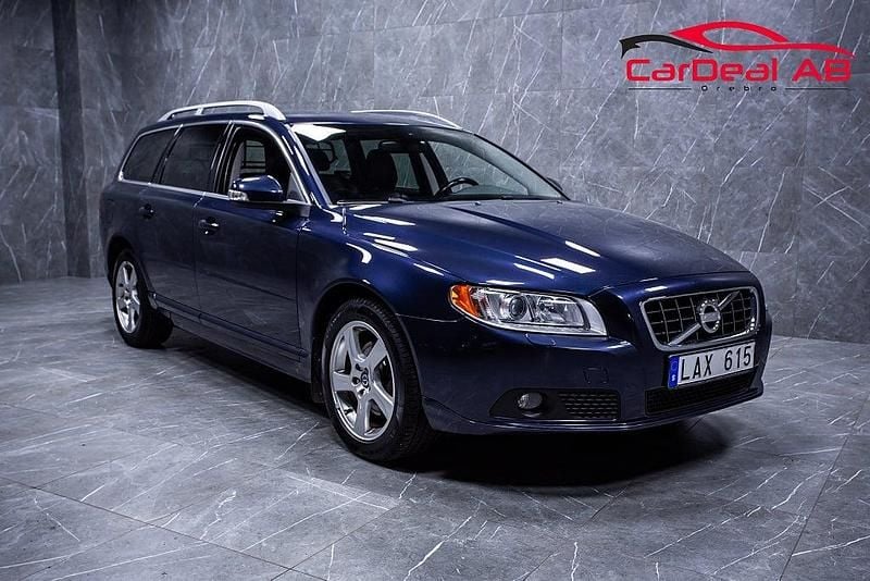 Blå Begagnad 2010 Volvo V70 Summum Kombi | 74 800 kr (Bra pris) - Bild 1/4