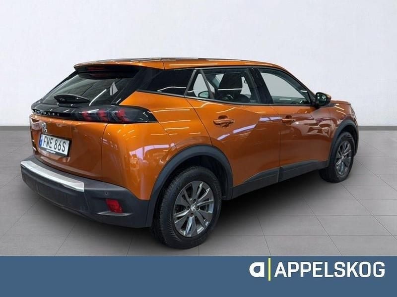 Begagnad Peugeot e-2008 Active 100 kW (136 HK) 2021 Orange SUV