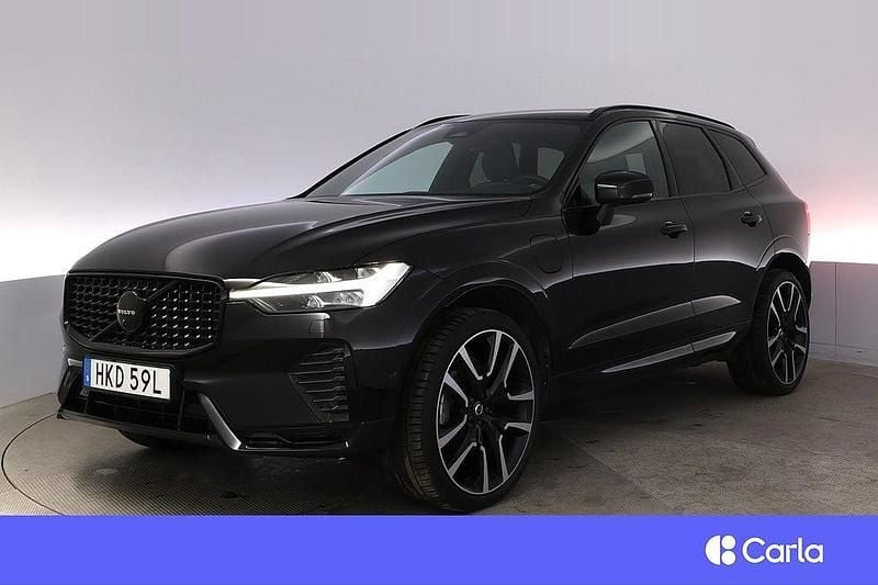 Svart Begagnad 2022 Volvo XC60 R-Design SUV | 544 900 kr (Marknadspris) - Bild 1/4