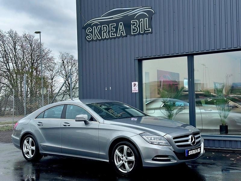 Silver Begagnad 2013 Mercedes CLS350 Sportkupé | 159 900 kr - Bild 1/4
