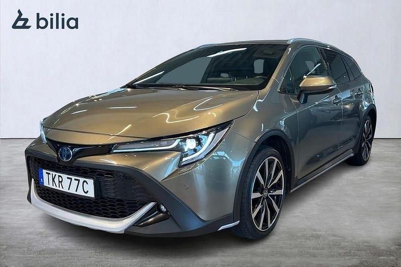 Grön Begagnad 2022 Toyota Corolla Kombi | 259 900 kr (Lite dyr) - Bild 1/4