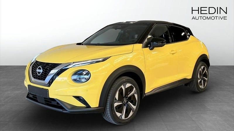 Svart Ny 2025 Nissan Juke Acenta SUV | 241 000 kr - Bild 1/4