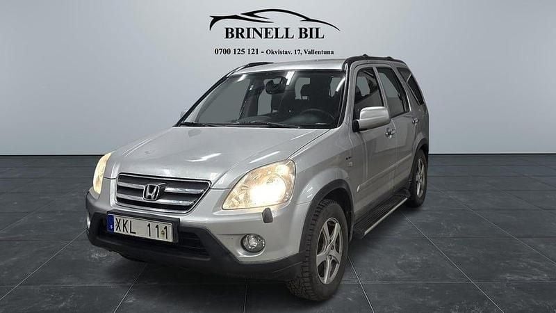Silver Begagnad 2005 Honda CR-V SUV | 37 000 kr (Marknadspris) - Bild 1/4