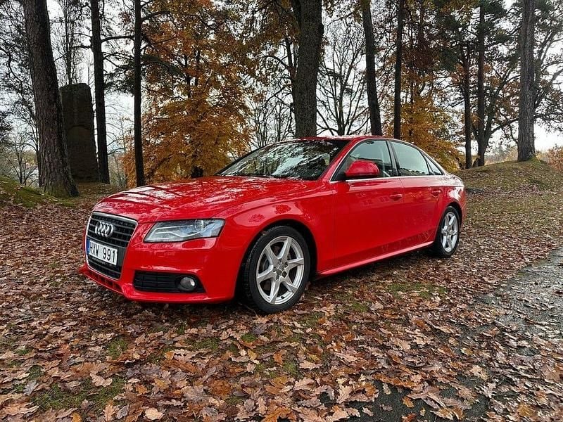 Röd Begagnad 2009 Audi A4 Sedan | 59 900 kr (Marknadspris) - Bild 1/4