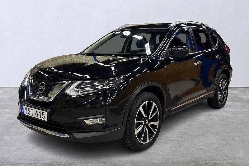 Svart Begagnad 2017 Nissan X-Trail SUV | 189 900 kr (Marknadspris) - Bild 1/4