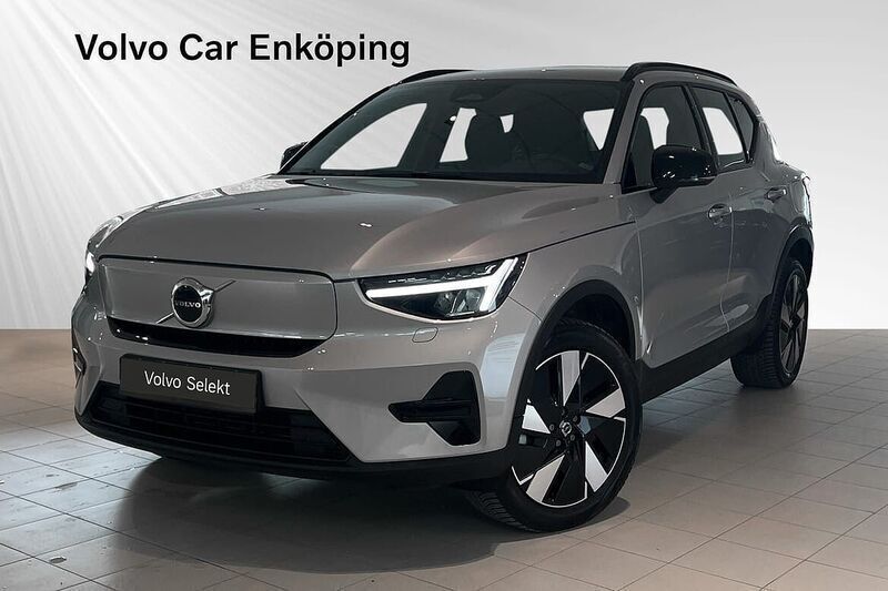 Silver Begagnad 2023 Volvo XC40 Single Motor Extended Range SUV | 414 900 kr - Bild 1/2