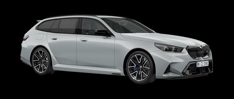 Begagnad BMW M5 Comfort Edition 727 HK (534 kW) 2025 Kombi