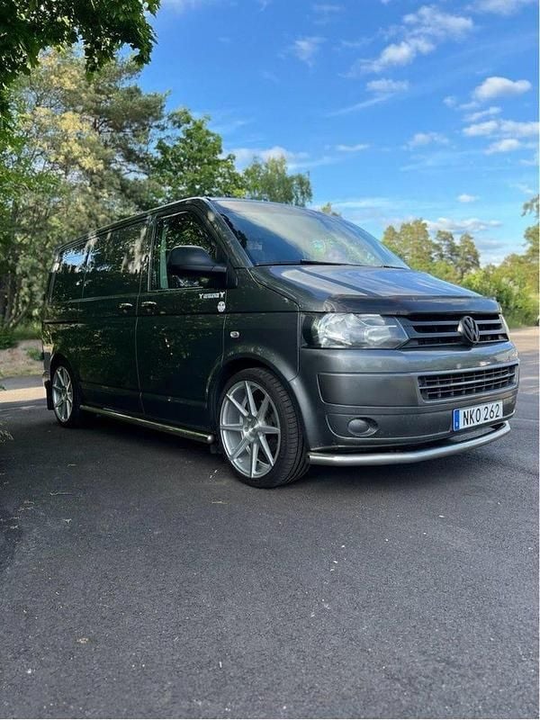Begagnad VW T5 140 HK (102 kW) 2014 Grå Van