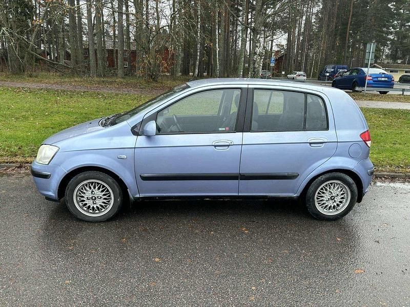 Blå Begagnad 2004 Hyundai Getz Halvkombi | 9 500 kr (Superpris) - Bild 1/4