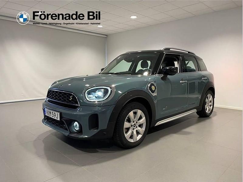 Grön Begagnad 2020 Mini Countryman SUV | 299 999 kr (Marknadspris) - Bild 1/4
