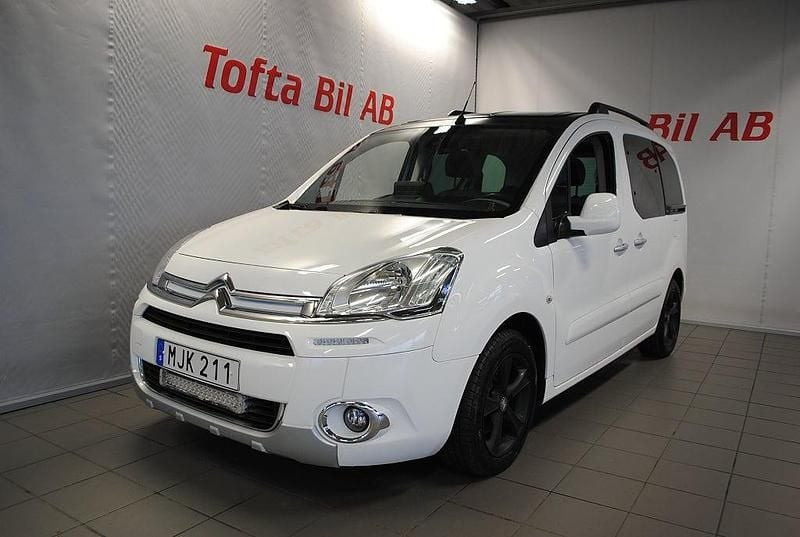 Begagnad Citroën Berlingo 92 HK (67 kW) 2014 Vit Minibuss