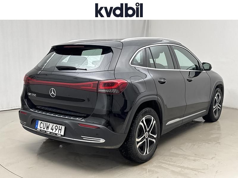 Begagnad Mercedes EQA250 Progressive 139 kW (190 HK) 2023 Svart SUV