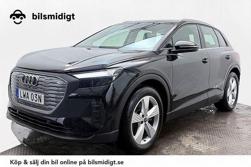 Svart Begagnad 2022 Audi Q4 e-tron Proline SUV | 298 900 kr (Bra pris) - Bild 1/3
