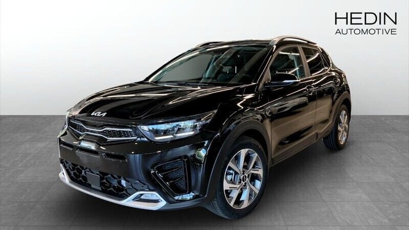 Svart (black) Ny 2025 Kia Stonic 4 SUV | 299 900 kr - Bild 1/4