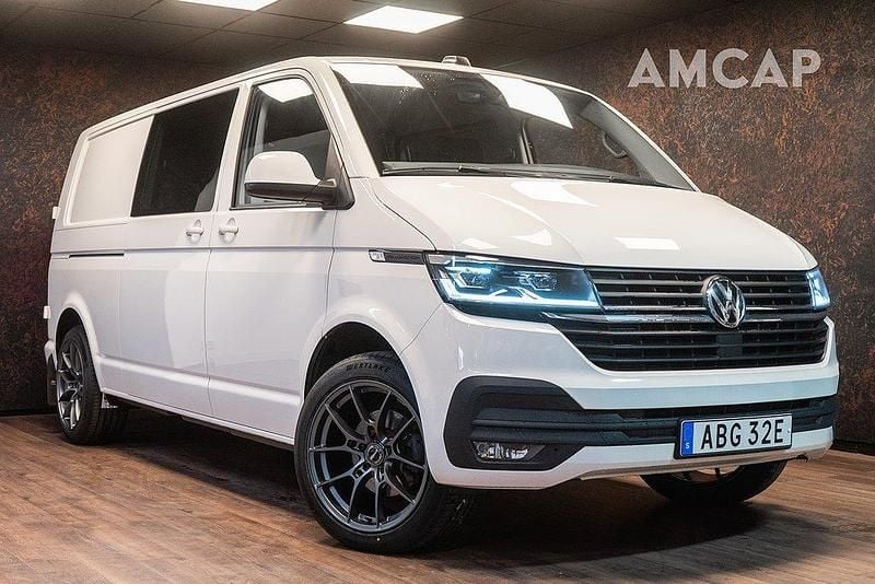 Vit Begagnad 2023 VW T6.1 Van | 499 500 kr - Bild 1/4