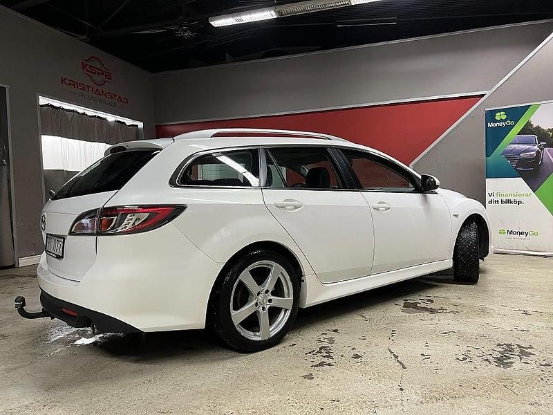 Begagnad Mazda 6 155 HK (114 kW) 2010 Vit Kombi
