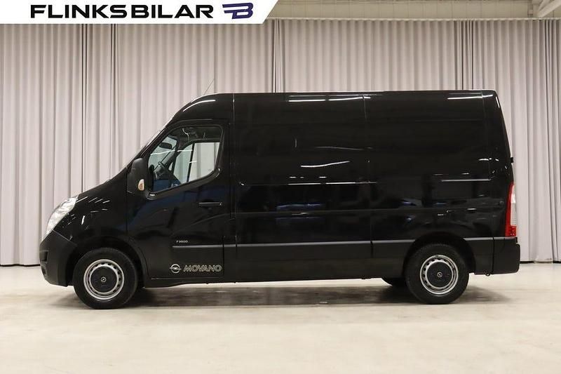 Svart metallic Begagnad 2019 Opel Movano Van | 248 750 kr (Dyr) - Bild 1/4