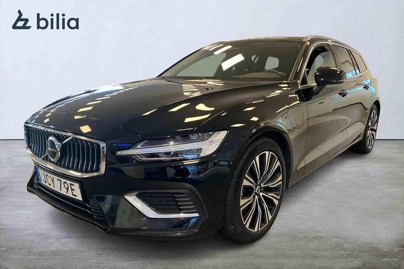 Svart Begagnad 2024 Volvo V60 Kombi | 379 900 kr (Marknadspris) - Bild 1/1