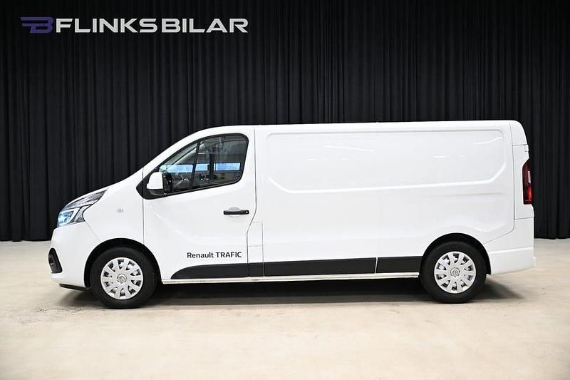 Vit Begagnad 2021 Renault Trafic | 248 750 kr - Bild 1/4