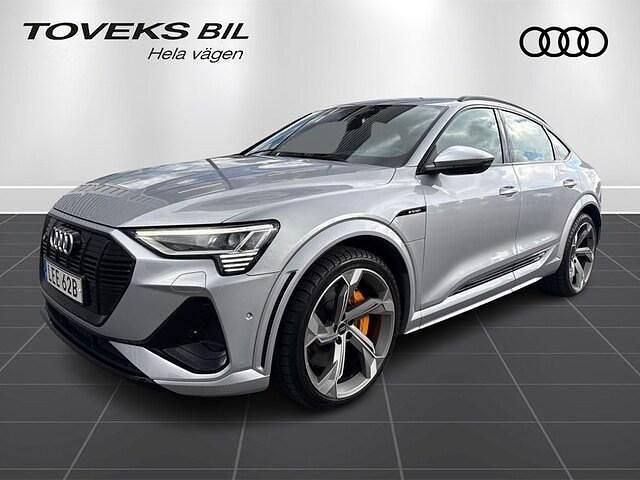 Silver Begagnad 2022 Audi e-tron Exclusive SUV | 539 000 kr (Lite dyr) - Bild 1/4