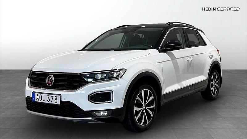Vit (white) Begagnad 2019 VW T-Roc SUV | 159 900 kr (Marknadspris) - Bild 1/4