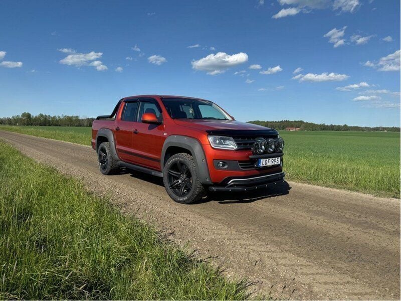 Röd Begagnad 2015 VW Amarok Canyon Pickup | 249 000 kr (Dyr) - Bild 1/4