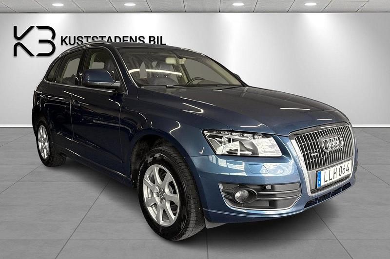 Blå Begagnad 2008 Audi Q5 Design SUV | 79 900 kr (Lite dyr) - Bild 1/4