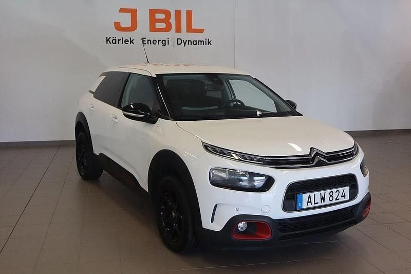 Vit Begagnad 2018 Citroën C4 Cactus Shine Halvkombi | 109 900 kr (Superpris) - Bild 1/4