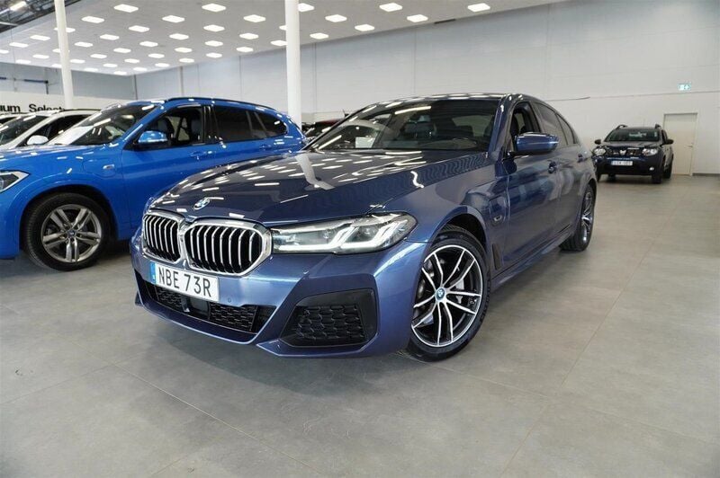Okänd Begagnad 2021 BMW 530e M Sport Sedan | 368 000 kr (Dyr) - Bild 1/4