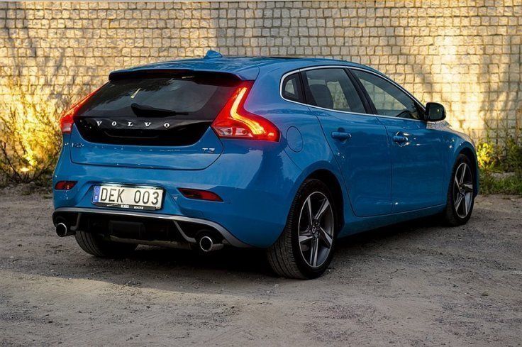 Вольво v40 t3 Вольво v40 t3