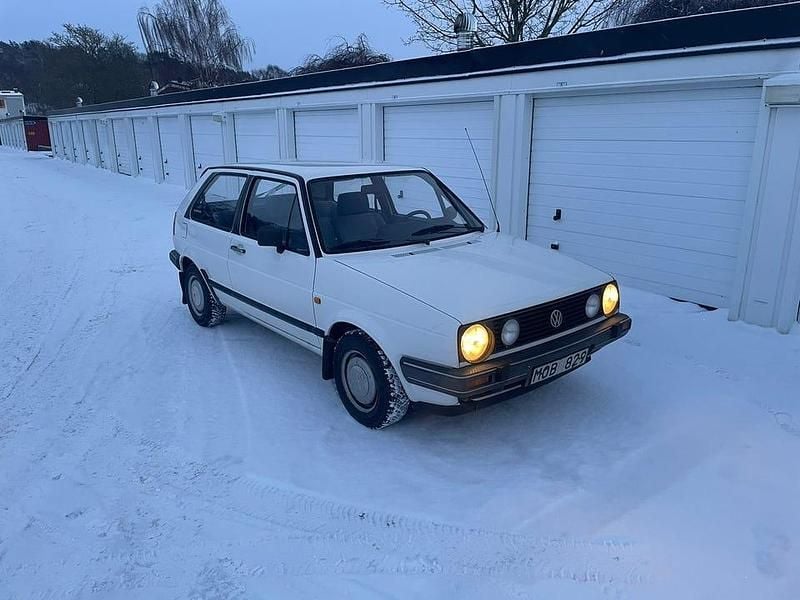 Begagnad 1987 VW Golf II Halvkombi | 30 000 kr - Bild 1/4