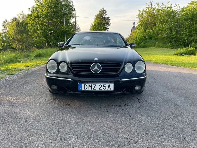 Begagnad Mercedes CL600 368 HK (270 kW) 2000 Svart Sportkupé