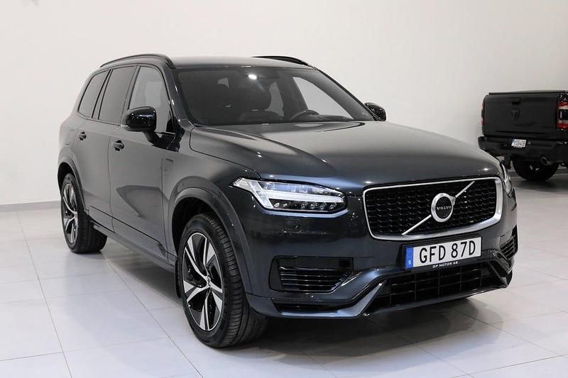 Grå metallic Begagnad 2020 Volvo XC90 R-Design SUV | 339 900 kr (Bra pris) - Bild 1/4