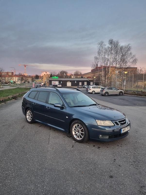 Begagnad 2006 Saab 9-3 Kombi | 30 000 kr (Marknadspris) - Bild 1/4