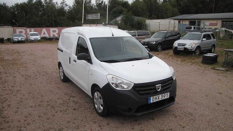 Vit Begagnad 2014 Dacia Dokker Express Van | 45 000 kr (Marknadspris) - Bild 1/4
